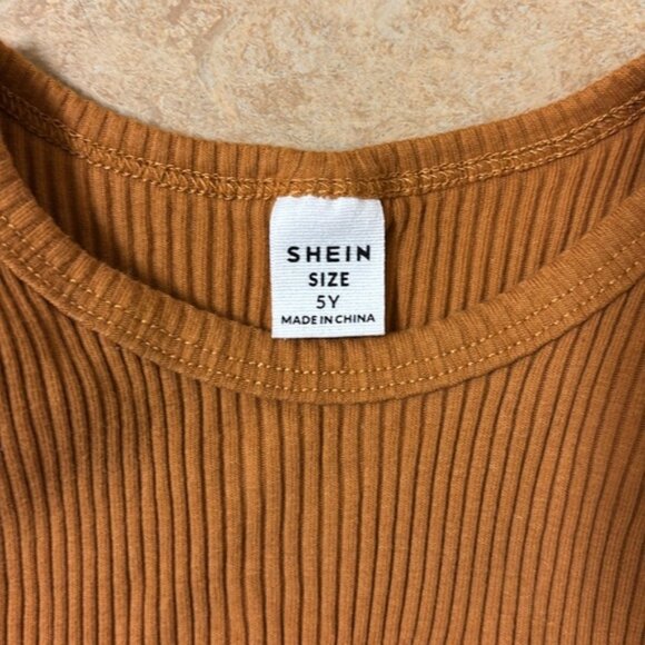 Girls shirt - Picture 3 of 4